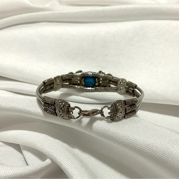 Novadab Turquoise Silver-Plated Bracelet - Picture 4 of 6